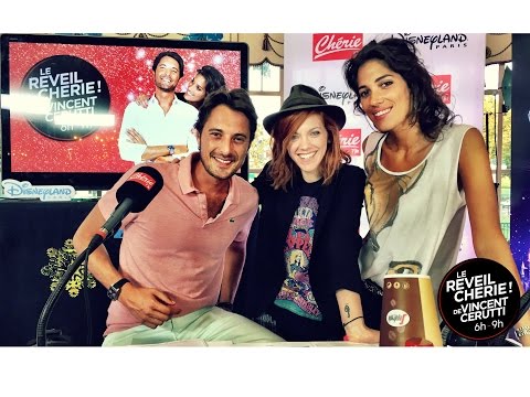 Interview chantée d'Anaïs Delva dans le Réveil Chérie en direct de Disneyland Paris
