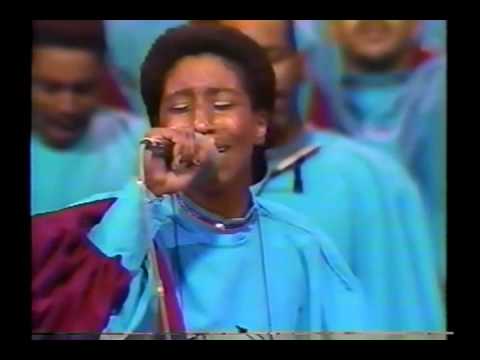 Milton Brunson and the Thompson Community Singers Live Pt. 2