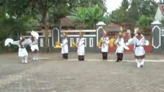 Download lagu Tari Melinting (Tari Tradisonal Lampung) mp3
