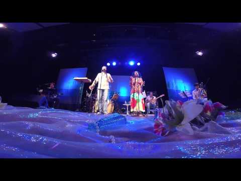 João Cavalcanti e Teresa Cristina - Oiá