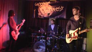 THE HOBBES FANCLUB - Doubting heart (live at Glasgow Popfest) (10-12-2011)