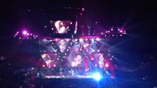 Porque tenías que ser tu intocable