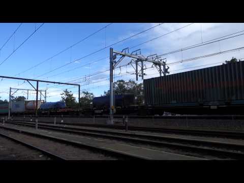 DL47 middle loco of 5BM4 - 5/6/15