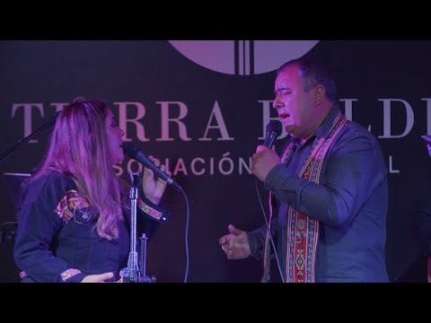 Paloma Torcaza en vivo (Daniela Prado ft. Carlos Prado)