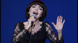 Mireille Mathieu - En frappant dans nos mains - 1972