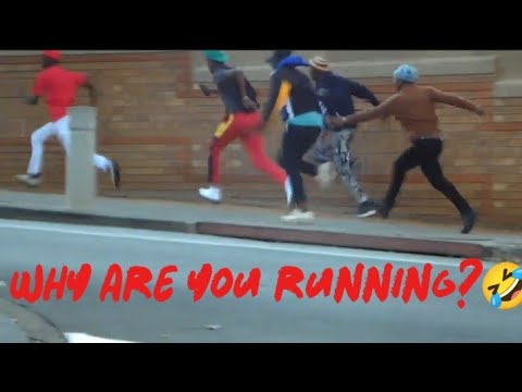 FIGHTING SOWETO PEOPLE🤣💔(PRANK GONE WRONG)