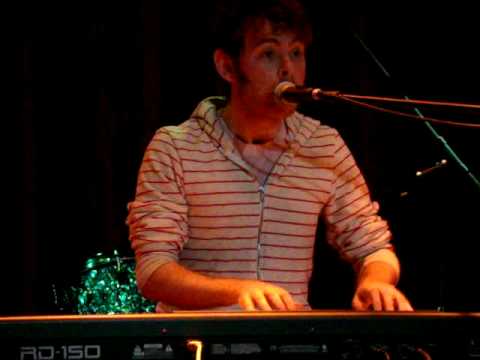 Gabriel Kahane "Neurotic and Lonely"