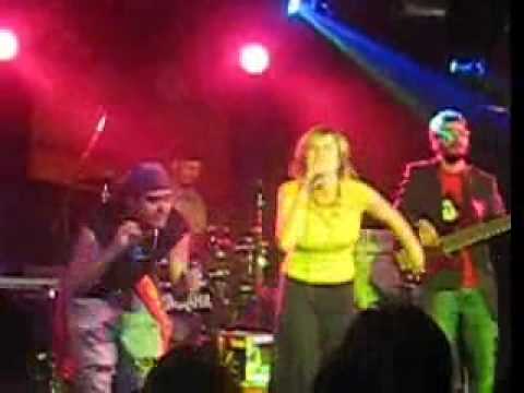 Budapest Riddim Band & Copy Con - Csak veled.wmv