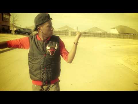 LOUD - By Newara (@SwaveHerOut)