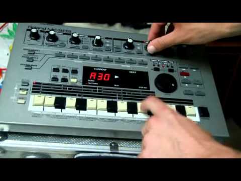 Roland MC-303