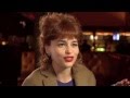 Emilia Clarke: DOM HEMINGWAY 