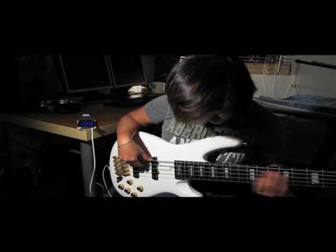 Using Everyday Looper - Wendy Phua Solo Bass
