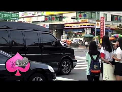 120722 Post-Inkigayo 2NE1 Van