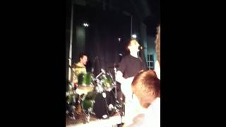 Dry Reef Meet Me On The Moon ( Kid Cudi Cover)