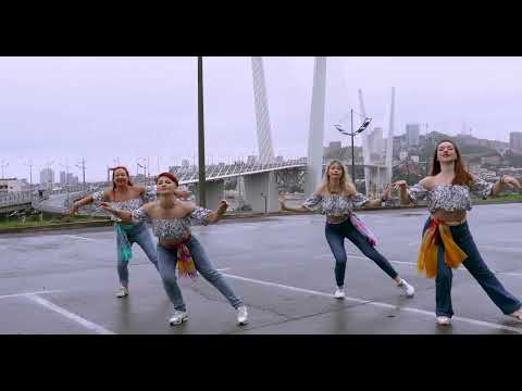 Bachata ladies style  Music by Esme - "Color"