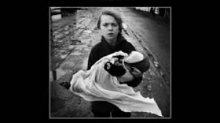 Lulu Rouge - Pitch Black