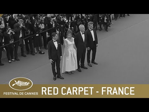 FRANCE - RED CARPET - CANNES 2021 - EV