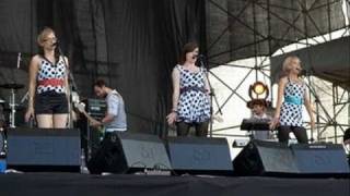The Pipettes - Dirty Mind (Live At Fader Fort)