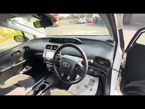 Toyota PRIUS 2019 | 1.8 HYBRID | AUTOMATIC | - Image 2