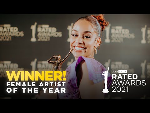 Jorja Smith claims Female Artist of the Year win | Rated Awards 2021