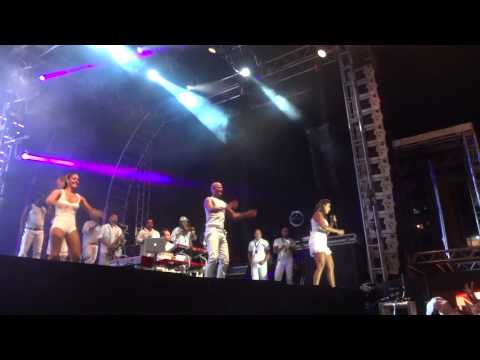 Alô de Ivete para Ciro Zulu no Réveillon 2013 - Maceió