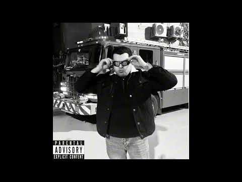 AMRO AWAAD - KALMLY EL MATAFY (Official Audio) كلملي المطافي - عمرو عواد