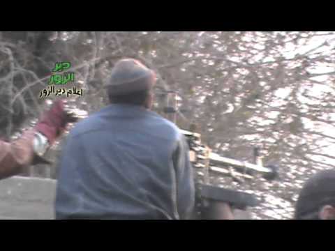 استهداف نقاط تمركز قوات النظام في قرية الجفرة المجاورة لمطار دير الزور العسكري  بواسطة الرشاشات المتوسطة والثقيلة من قبل لواء محمد الباقر