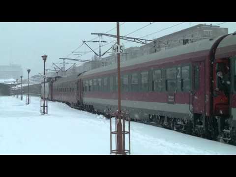 477-753-4 plecand cu R "Dacia" din Gara de Nord