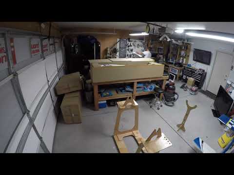 Unboxing 104" Extreme Flight Extra