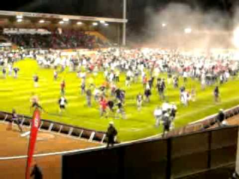 SF SIEGEN - RW ESSEN (2:1) AUFNAHME NACH DEM SPIEL ; 15.4.11 (: