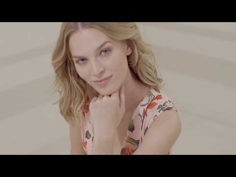 PRONOVIAS LOOK BOOK FIESTA 2019 SHOWROOM