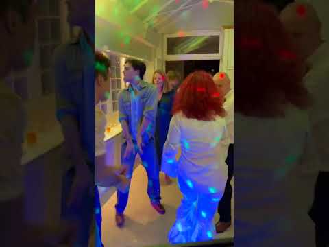 DJ Laura Mac video.