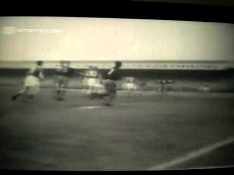 1957 Irlanda do Norte 3 x 0 Portugal- Eliminatóri...