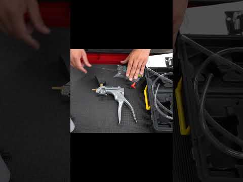How to use a Vacuum Pump Tool