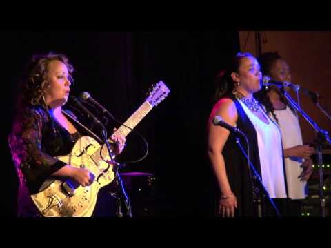 Samantha Martin & Delta Sugar - Oh Freedom & Low Is The Way - Live Hugh's Room 2016