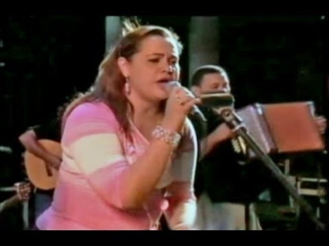 ME ENAMORASTE Sandra Arregocés en Fiesta Celestial.