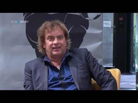 TIKI-TAKA: Tomáš Matonoha a jeho motivační píseň o brněnské tragédii
