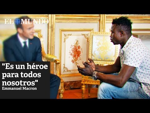 Emmanuel Macron concede la nacionalidad francesa al inmigrante maliense que salvó a un niño