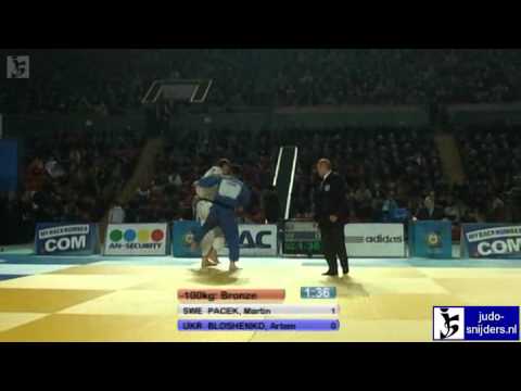 Martin Pacek (SWE) - Artem Bloshenko (UKR) [-100kg] bronze