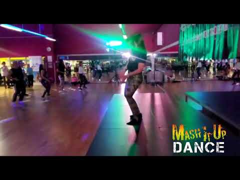 Gucci Snake | Jagoda Węgrzyniak Katowice Poland | Mash It Up Dance