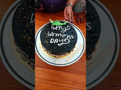 New cake design #cake #song please subscribe #dhruticrafteorld