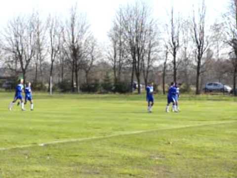 Niwa Nowa Wieś - Borek Kraków 2:2 (1:0).