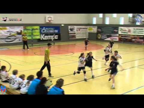 4:10 HSC 2000 Magdeburg vs, HSV Falkensee 27.4.2013