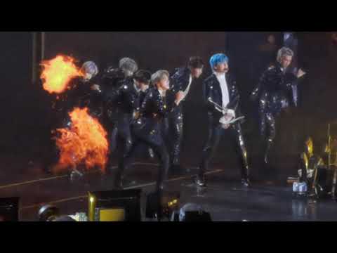 190323 BTS in HK Day3 Idol