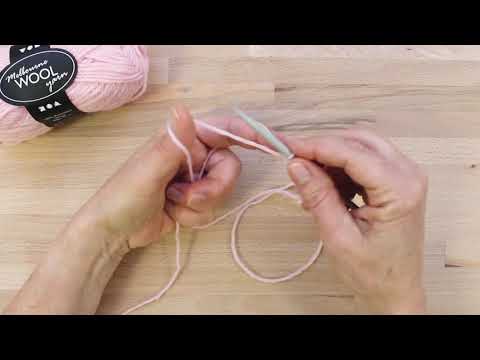 Wie man beim Stricken Maschen aufnimmt