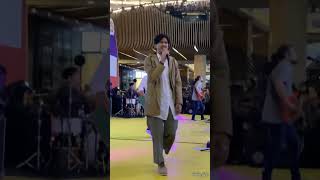 Download lagu Film favorit - Sheila on 7. konser Sheila on 7 #shorts mp3