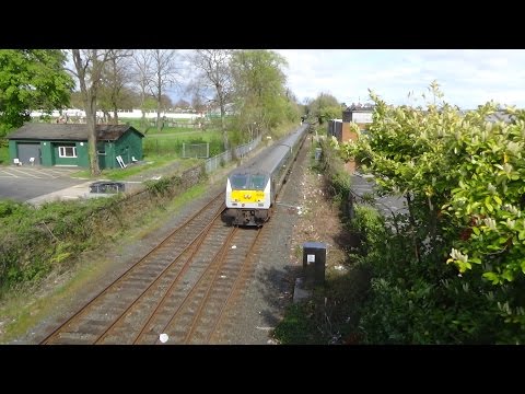 IE 201 Class loco 228 - Enterprise train - Lisburn 26/4/15