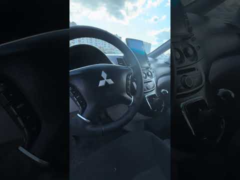 фото mitsubishi grandis grandis 0