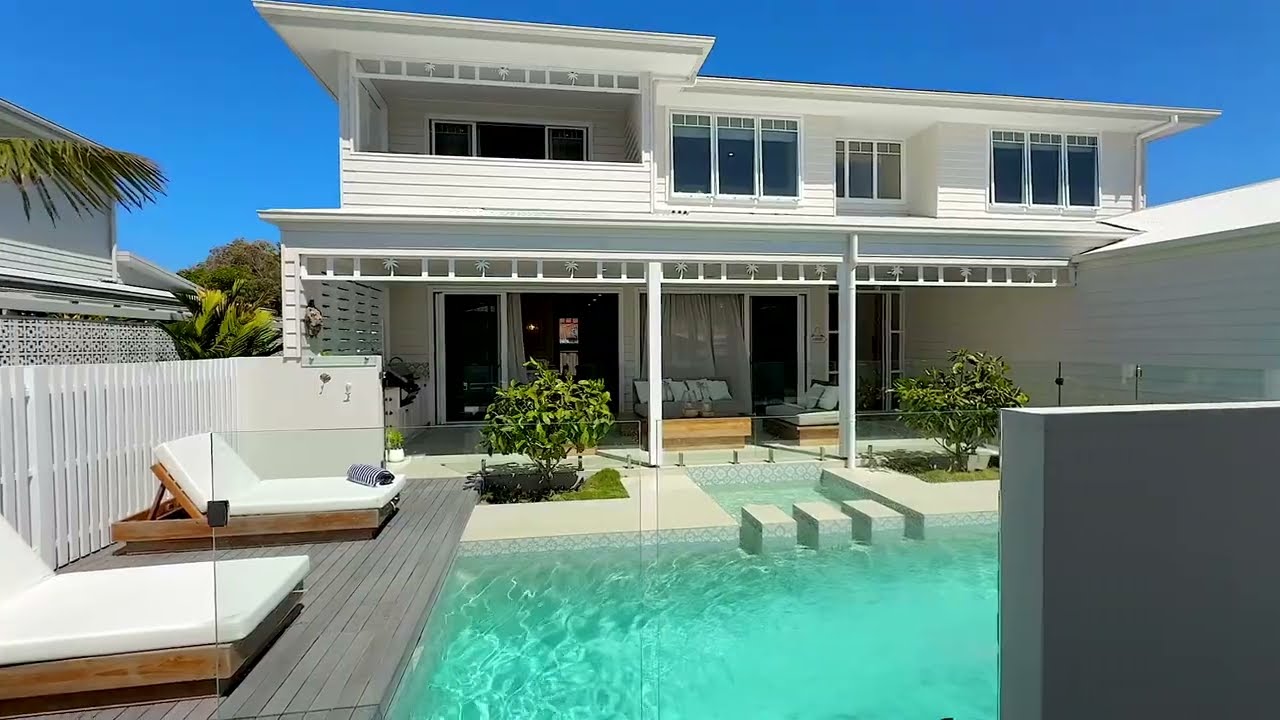 35 Coolibah Street Mudjimba QLD 4564 - video 1