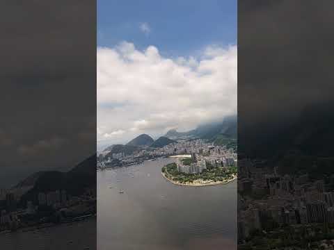 Linda Decolagem no Aeroporto Santos Dumont, RJ 🛫 #80smusic #aviation #travel #azul